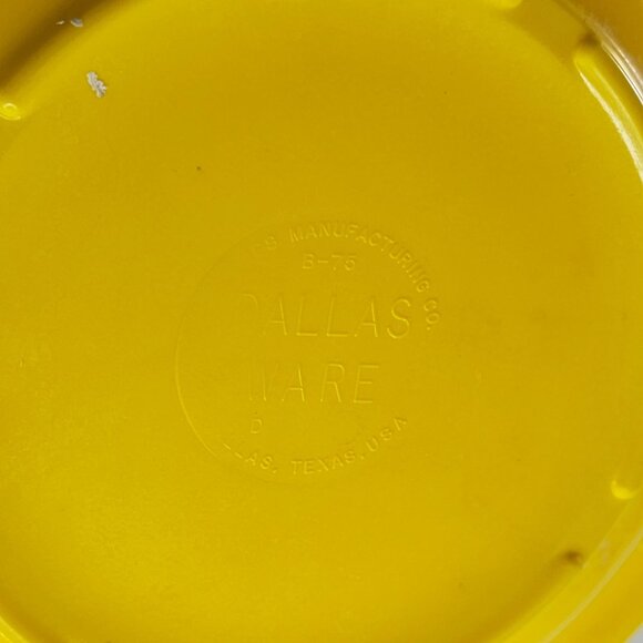 Dallas Texas Ware Yellow Melamine Tableware Bowls Salad Plate Set Vintage - Picture 5 of 11